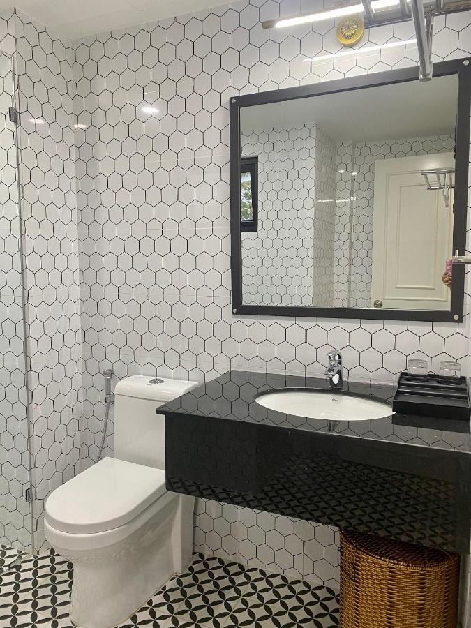 Khach San Robin Gia Nghia Hotel Екстериор снимка