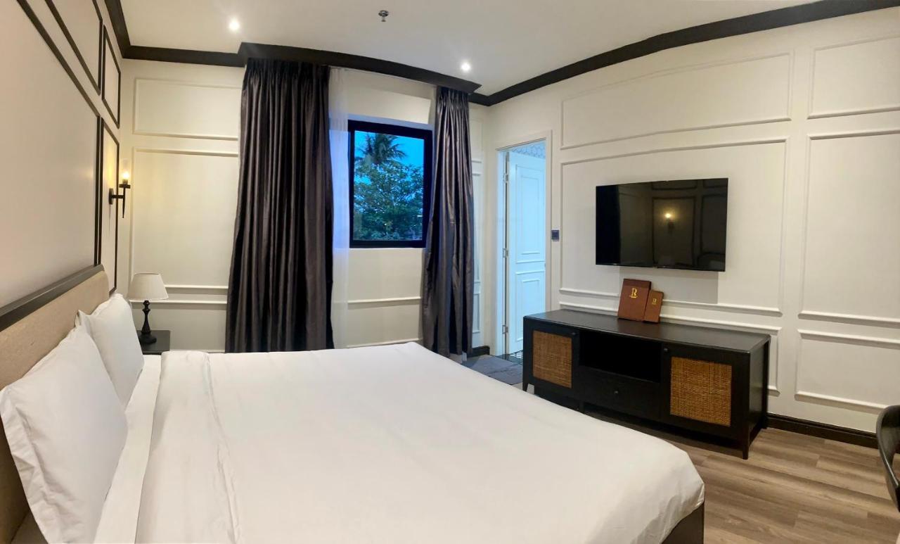 Khach San Robin Gia Nghia Hotel Екстериор снимка