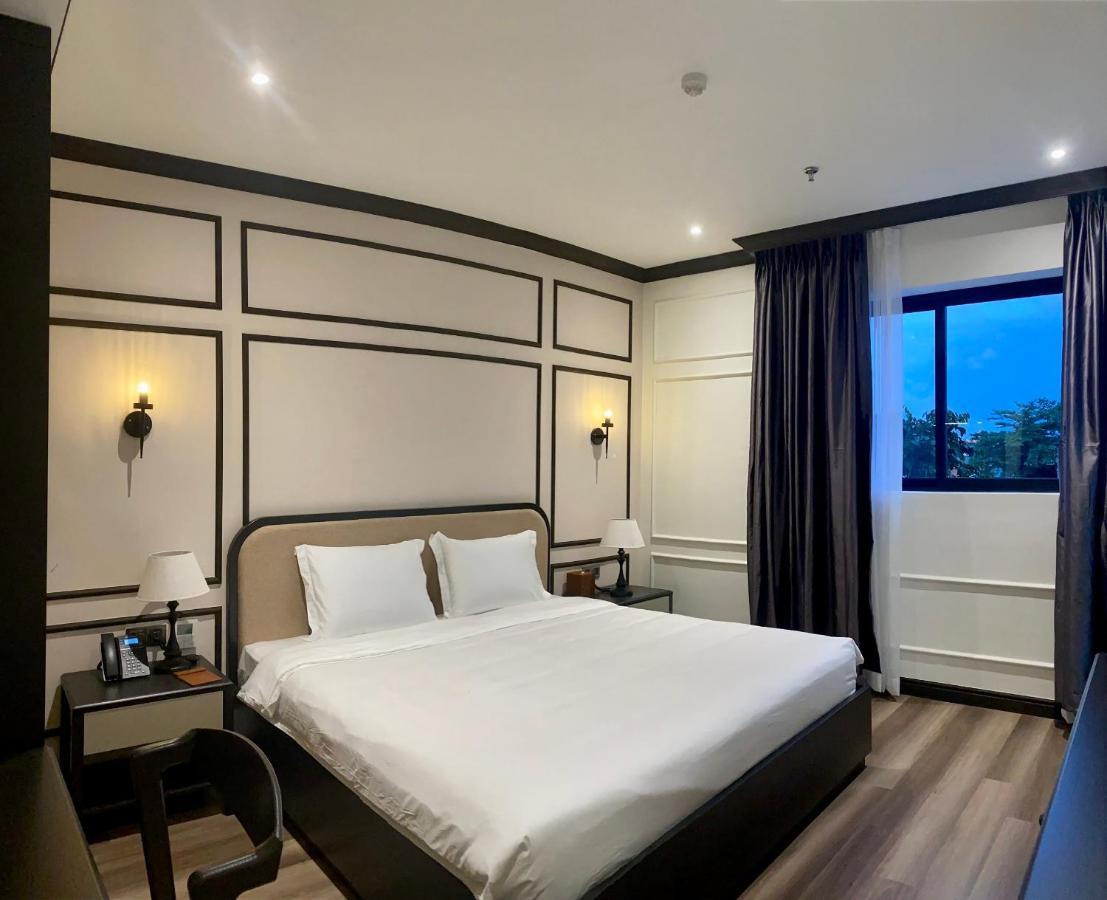 Khach San Robin Gia Nghia Hotel Екстериор снимка