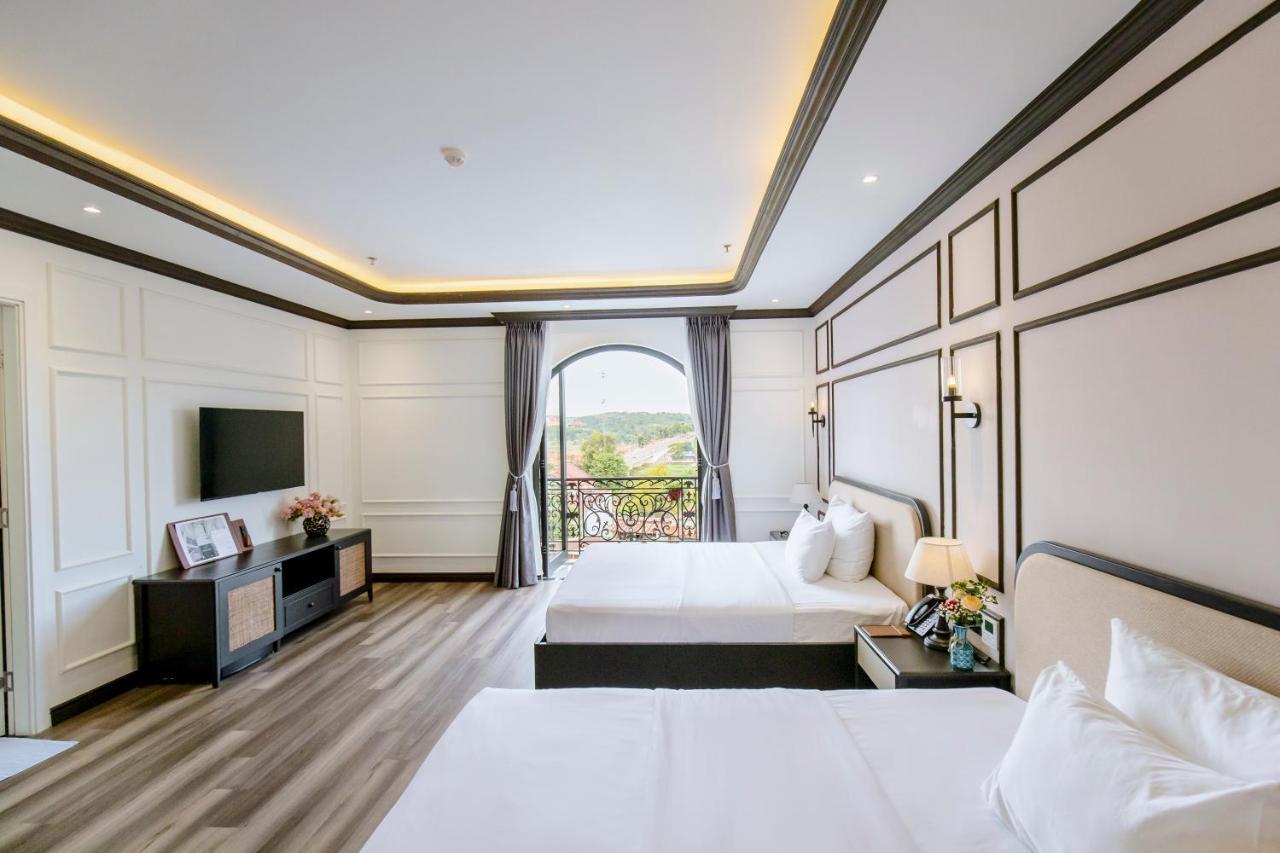 Khach San Robin Gia Nghia Hotel Екстериор снимка