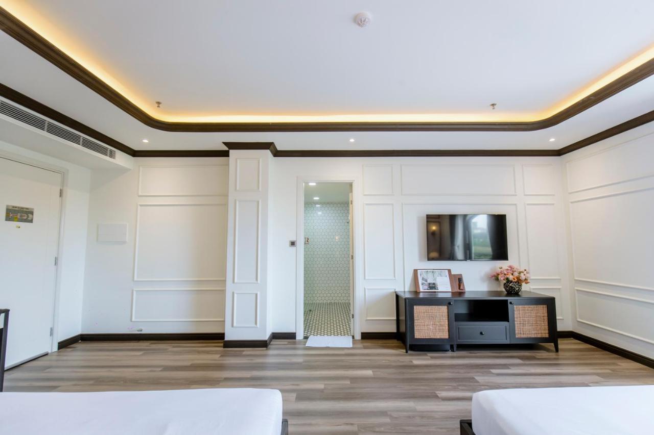Khach San Robin Gia Nghia Hotel Екстериор снимка
