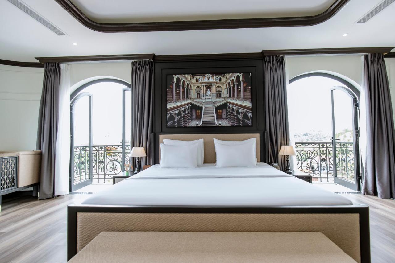 Khach San Robin Gia Nghia Hotel Екстериор снимка
