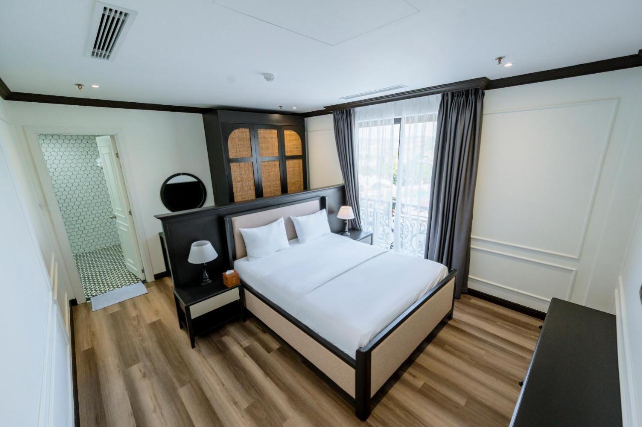 Khach San Robin Gia Nghia Hotel Екстериор снимка