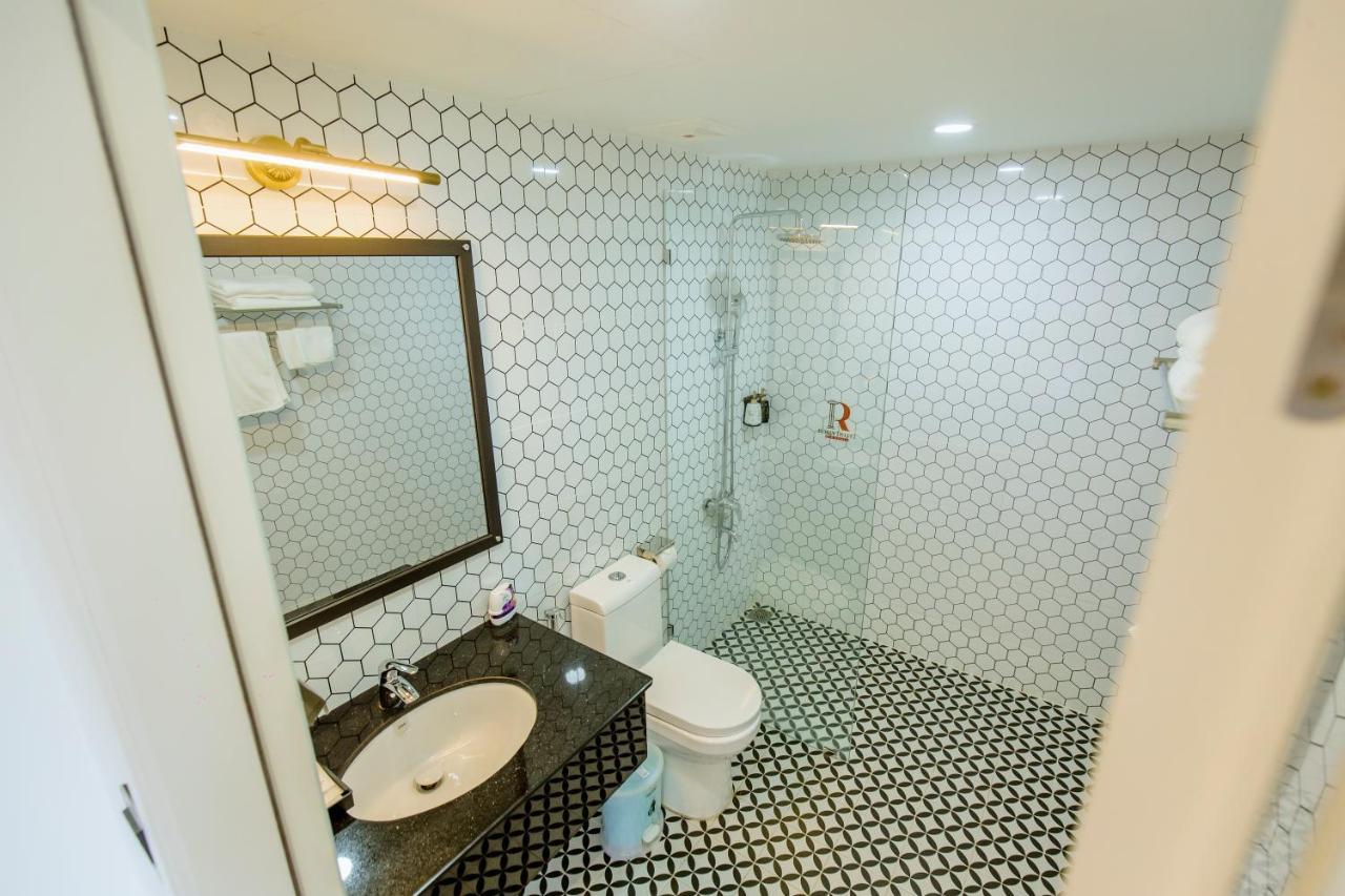 Khach San Robin Gia Nghia Hotel Екстериор снимка