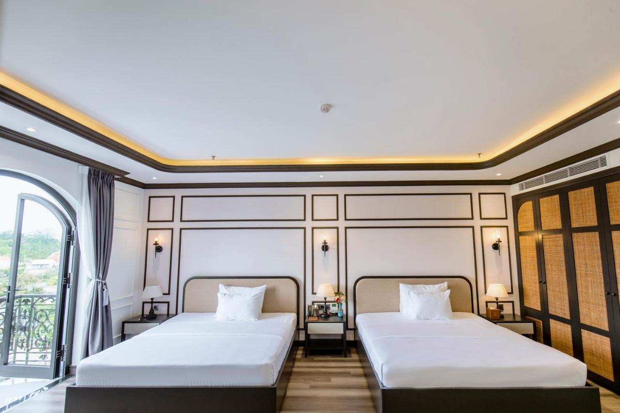 Khach San Robin Gia Nghia Hotel Екстериор снимка