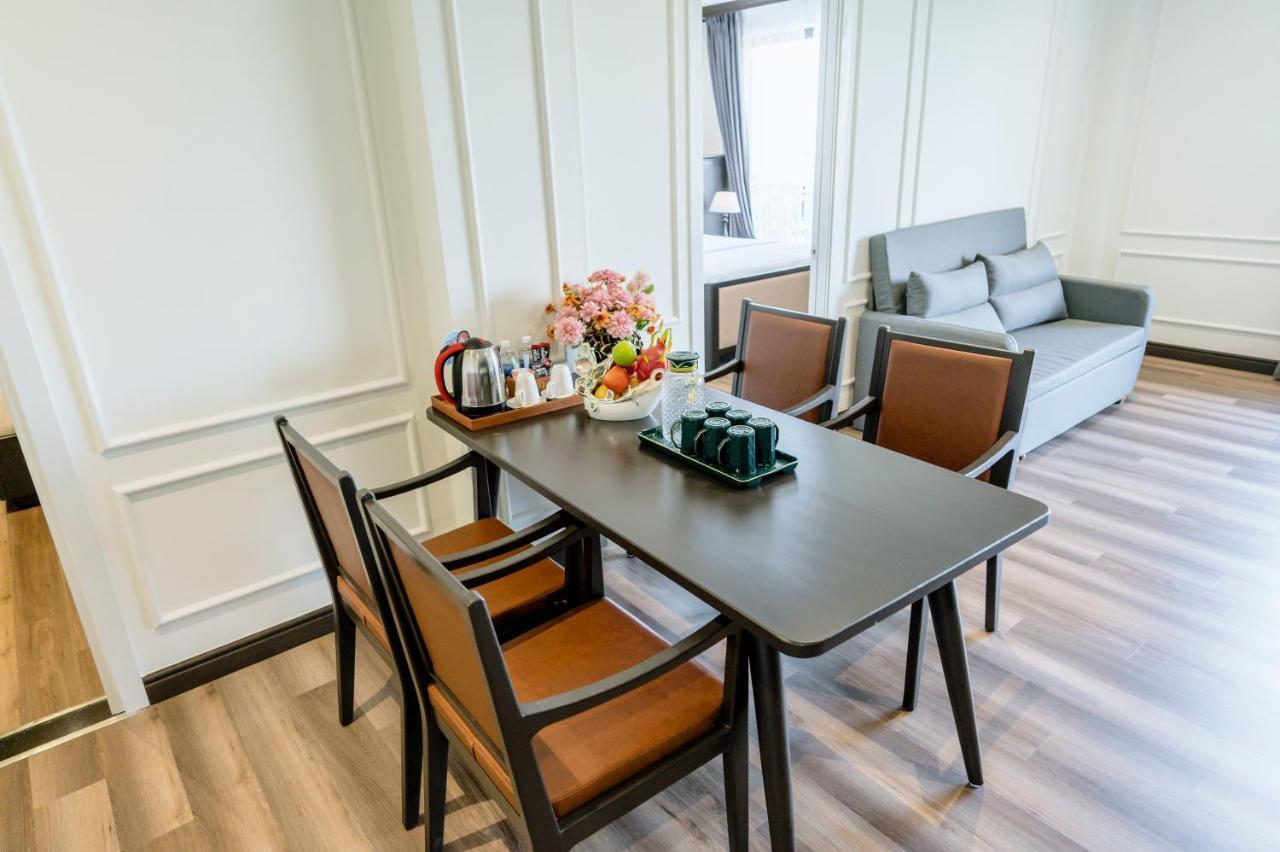 Khach San Robin Gia Nghia Hotel Екстериор снимка